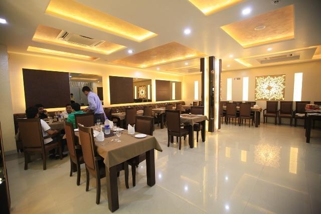 Neo Classic Hotel Chandīgarh Exterior foto