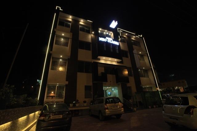 Neo Classic Hotel Chandīgarh Exterior foto